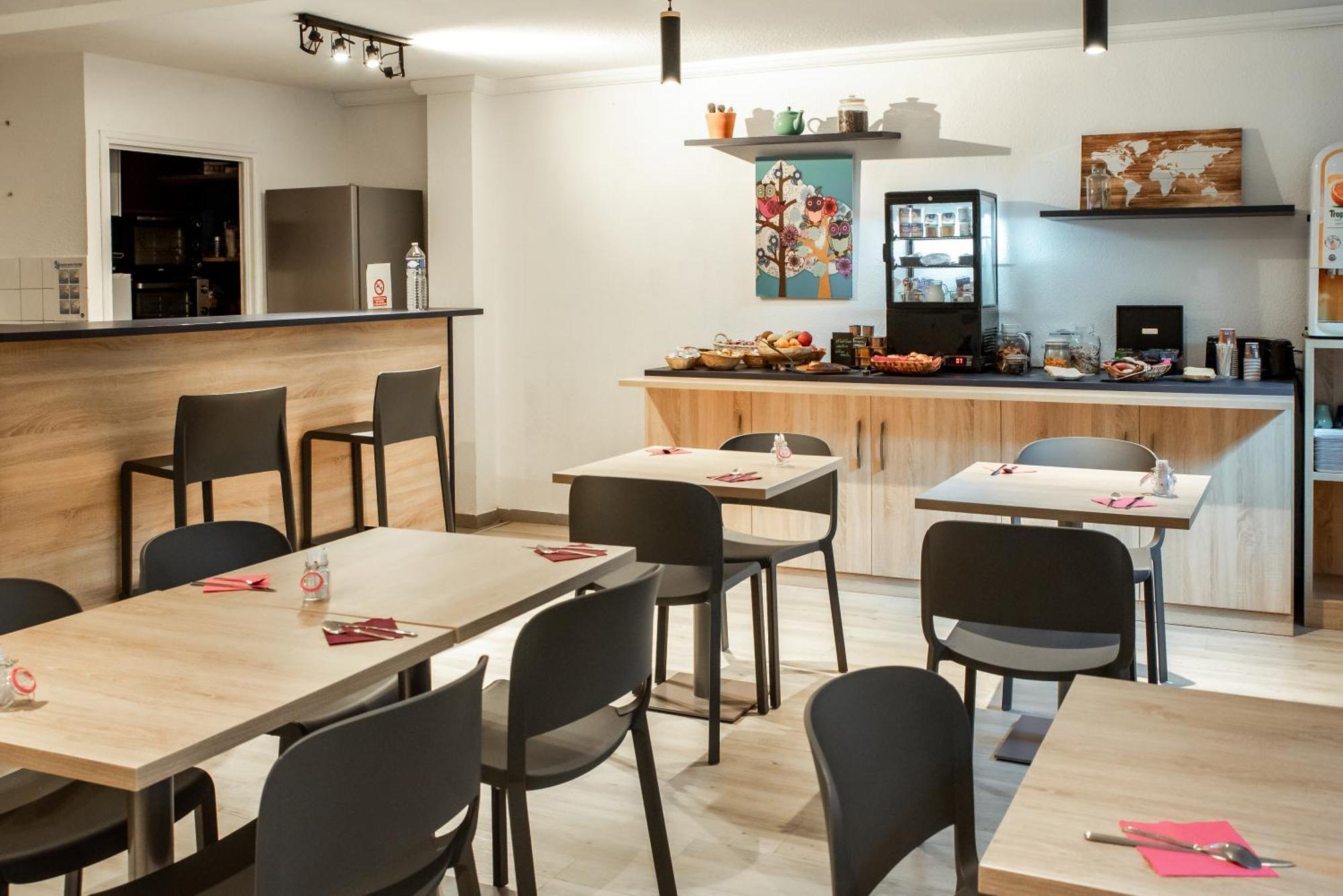 Terres De France Brest Aparthotel Bagian luar foto