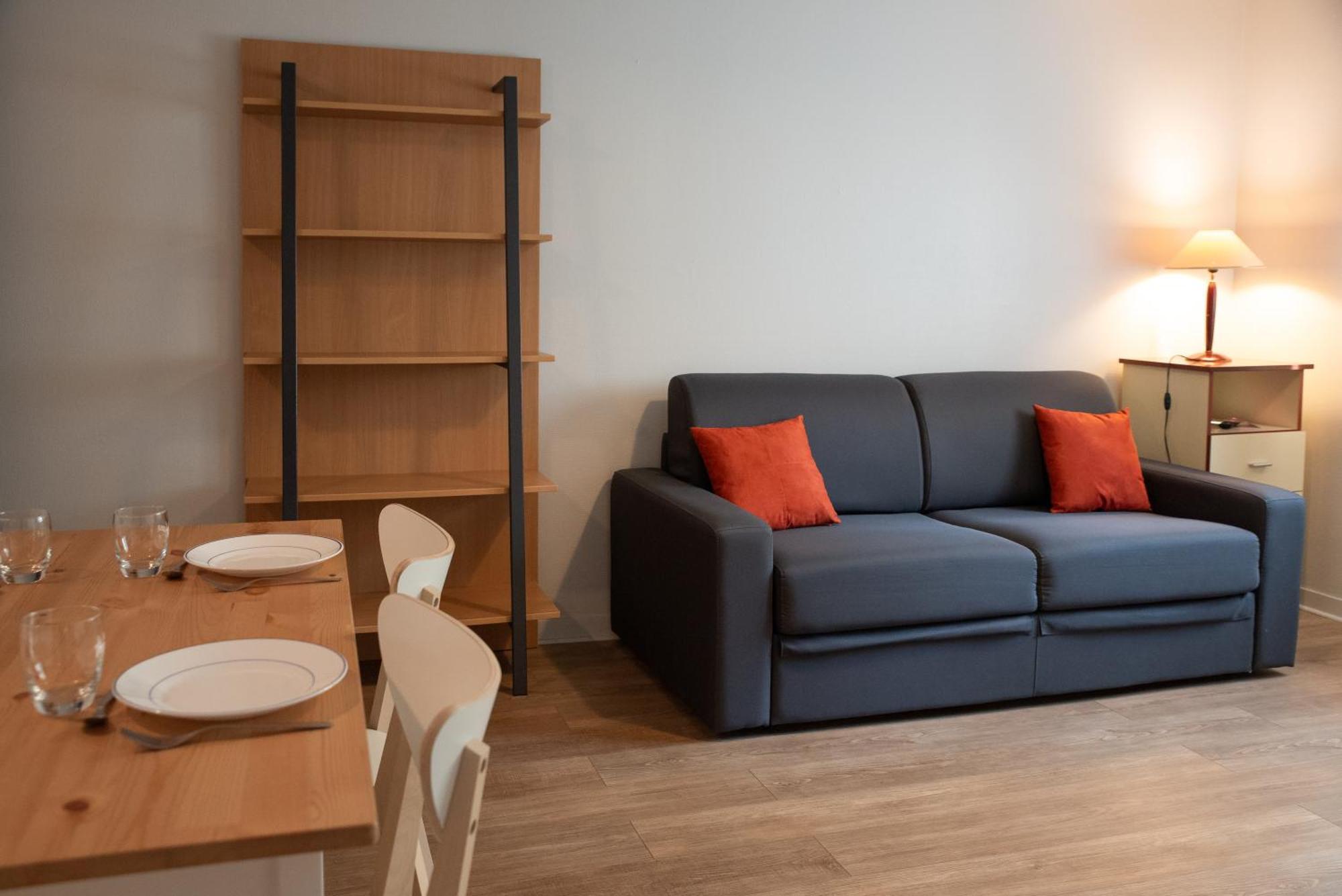 Terres De France Brest Aparthotel Bagian luar foto