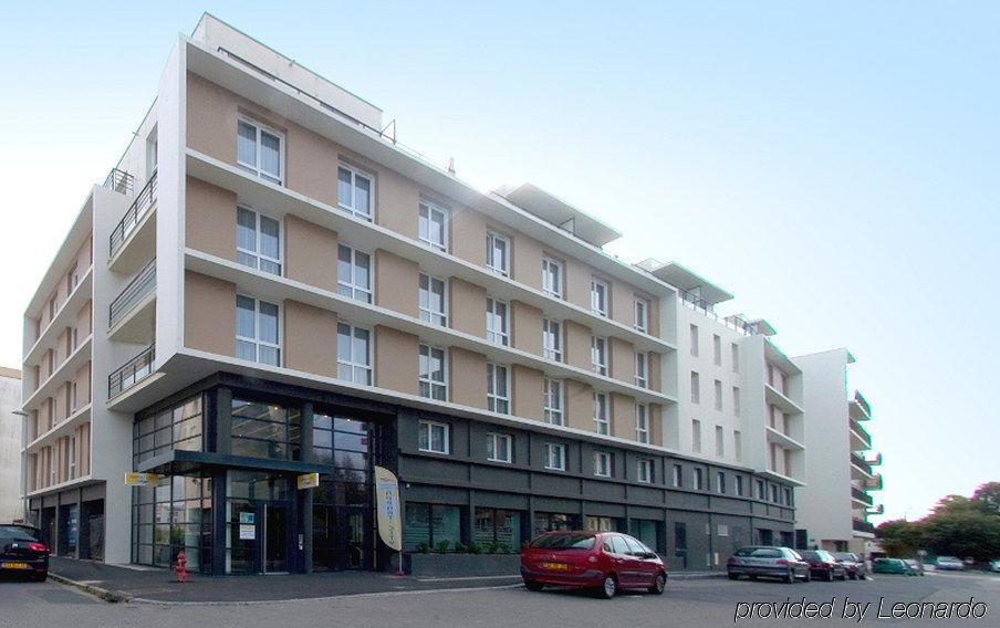 Terres De France Brest Aparthotel Bagian luar foto